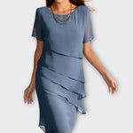 Katharina - Schick’s, body-hugging dress