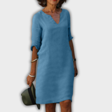 Lyns - dress with V-neck