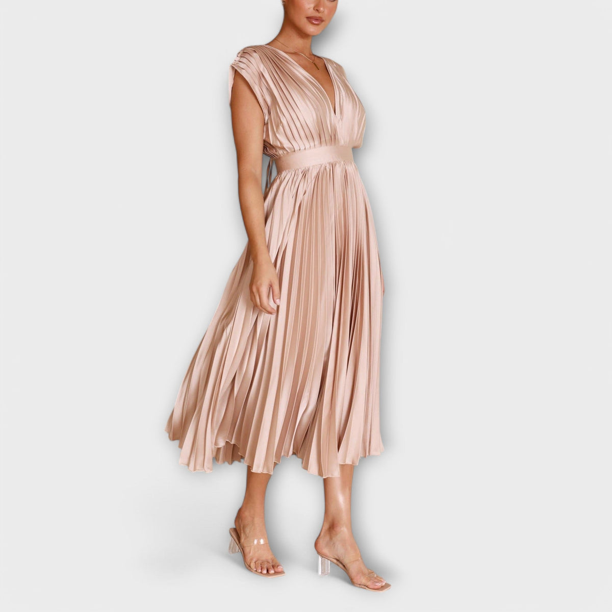 Maria - Stylish Pleated Dress