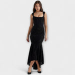Renske - Elegant and Refined Dress with Corset
