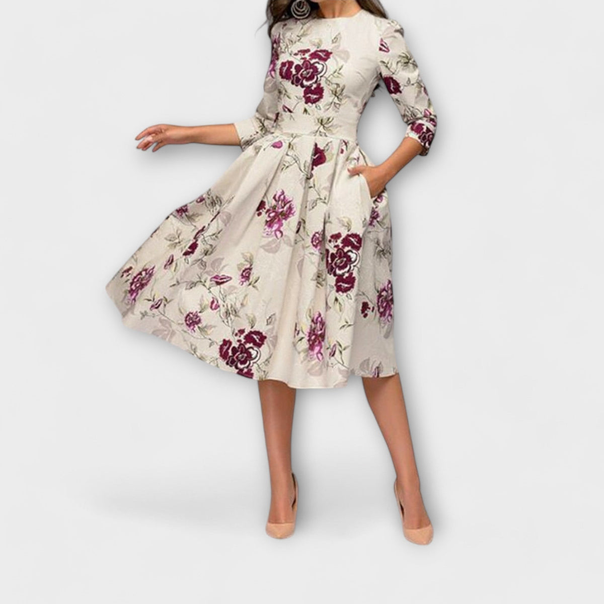 Retrozo - Elegant Knee-Length Dress
