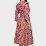 Retrozo - Elegant Knee-Length Dress