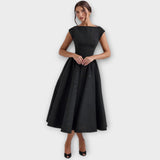 Victoria - Stylish Midi Dress